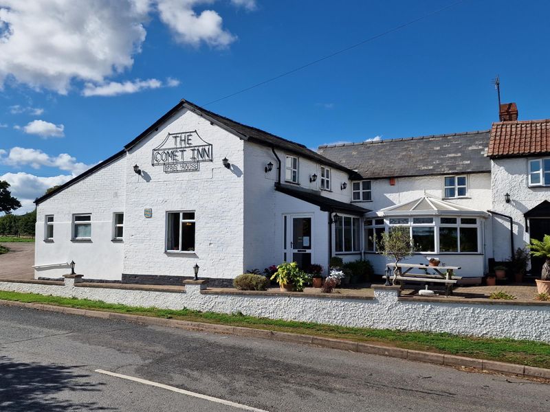 Front of pub. (External, Key). Published on 21-09-2025