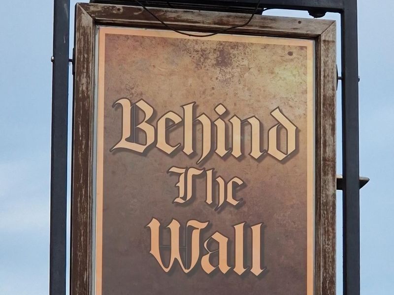 Pub sign. (Sign, Key). Published on 09-09-2025