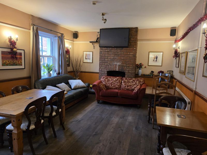 Front room of pub. Published on 11-12-2025 