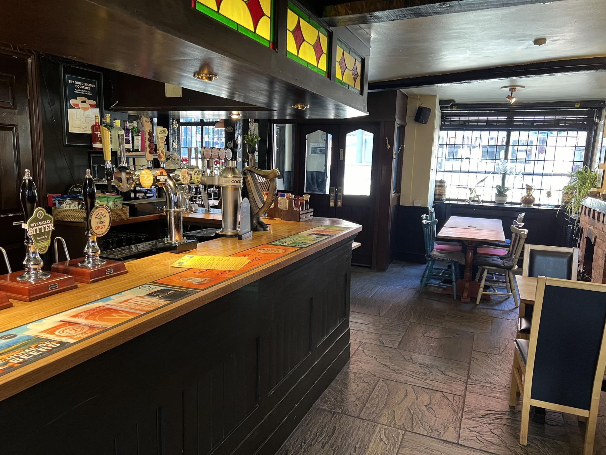 11/23. (Bar). Published on 24-11-2023