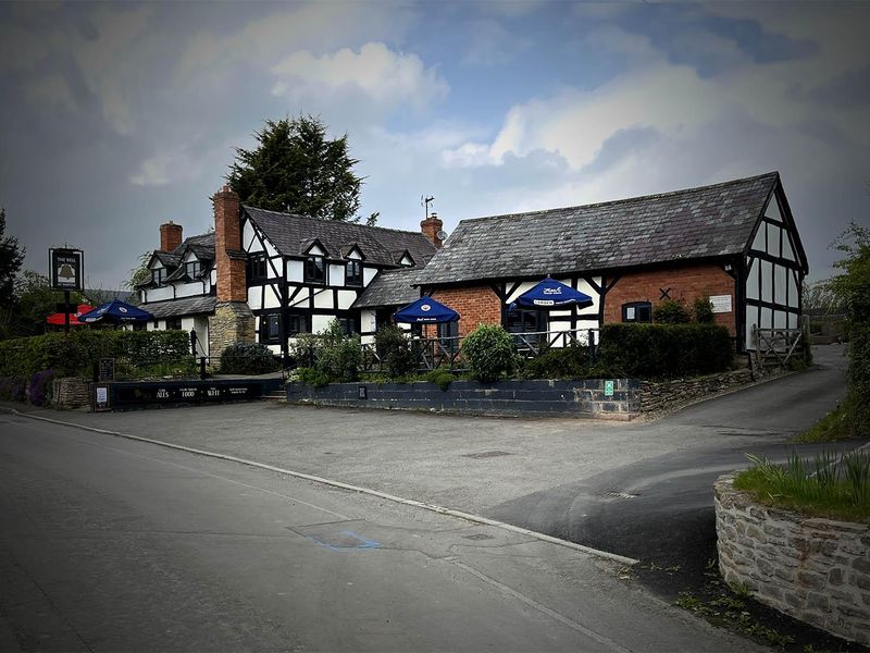 Front of pub. (External, Key). Published on 29-04-2025