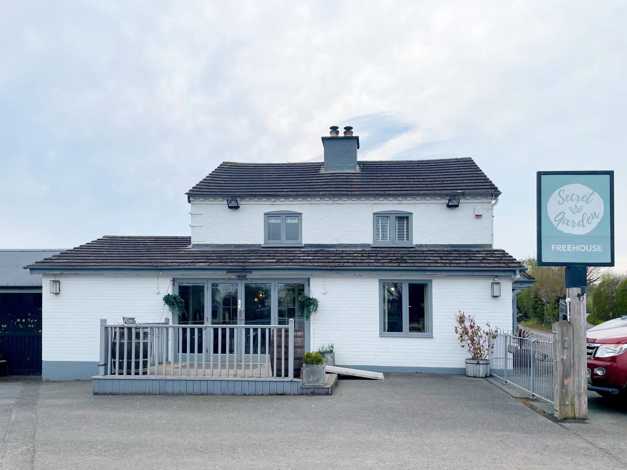 Front of pub Car Park side. (External, Key). Published on 07-04-2025