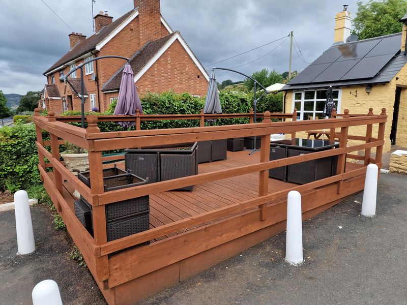 DP 07/23. (External, Garden). Published on 05-07-2023 