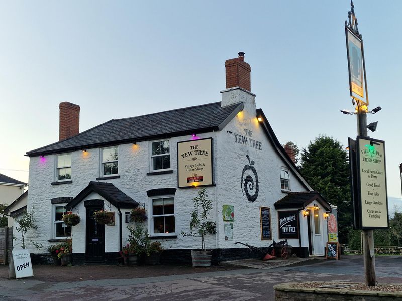Front of pub. (External, Key). Published on 21-09-2025