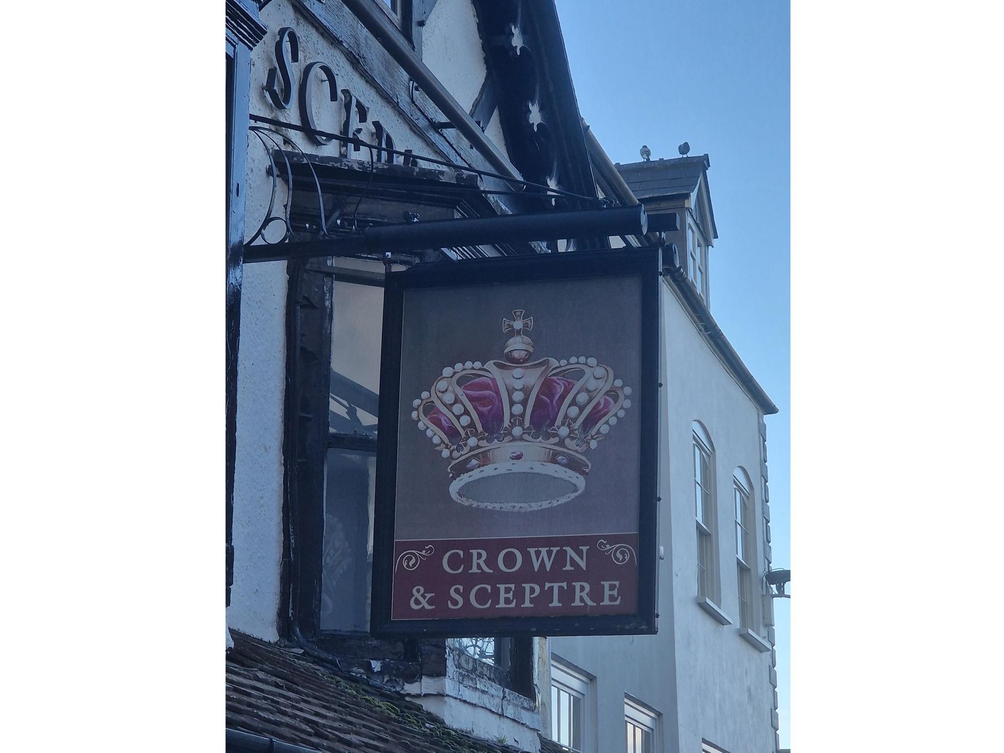 Pub sign. (External, Sign). Published on 27-02-2024