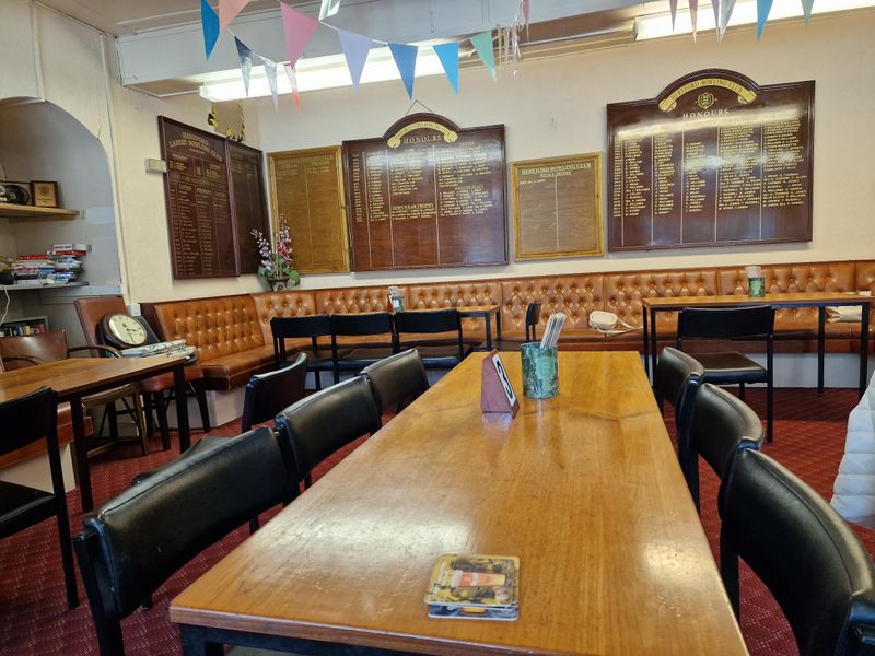 Club room overlooking the green. (Garden). Published on 10-06-2024 