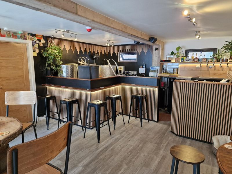 DP 04/23. (Brewery, Bar). Published on 23-04-2023 