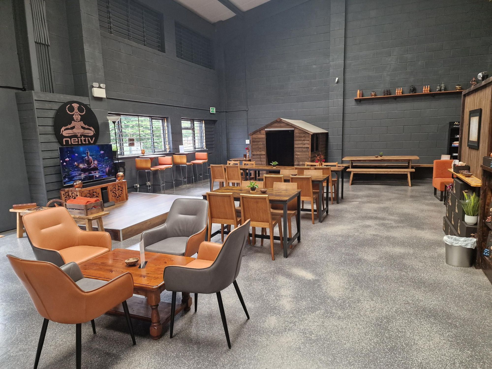 Seating area. Published on 06-07-2025