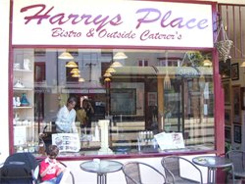 Harry's Place, Hinckley. (Pub). Published on 29-05-2013 
