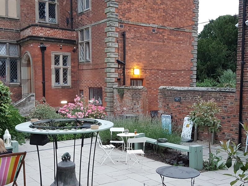 2018 garden. (Pub, External, Garden). Published on 12-03-2019 