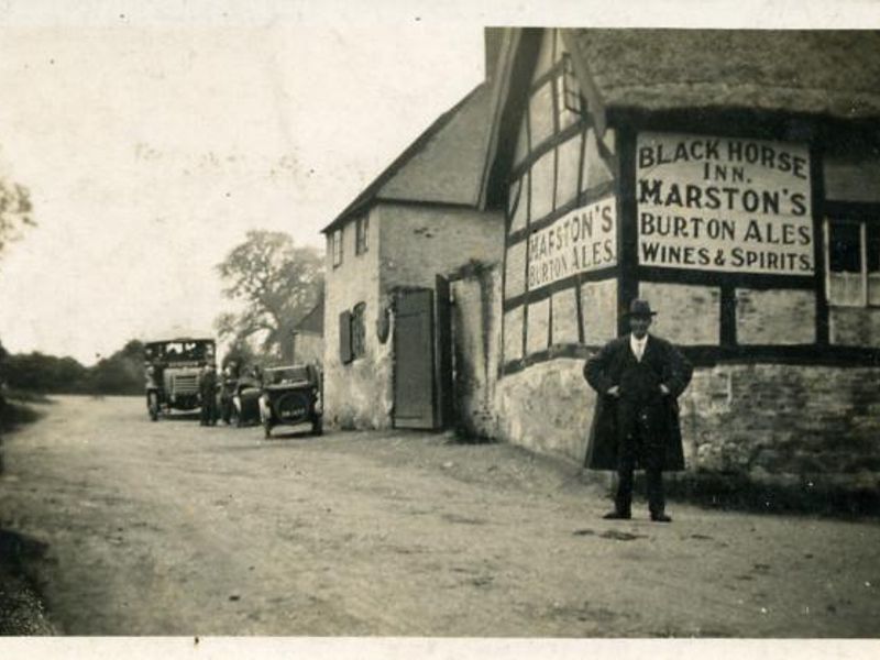 An early image of the Black Horse. (Pub, External). Published on 16-02-2015