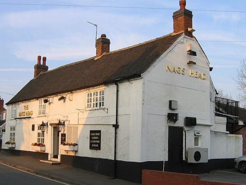 Nags Head in 2008. (Pub, External). Published on 15-01-2014
