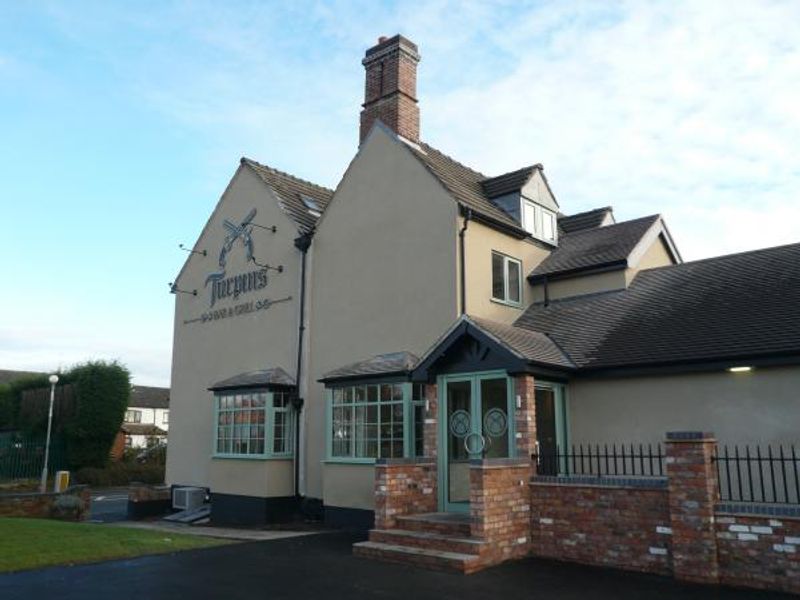 Turpin's side view. (Pub, External). Published on 07-12-2013 