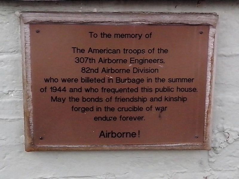 WWII plaque to US airbourne troups. (External). Published on 06-11-2017