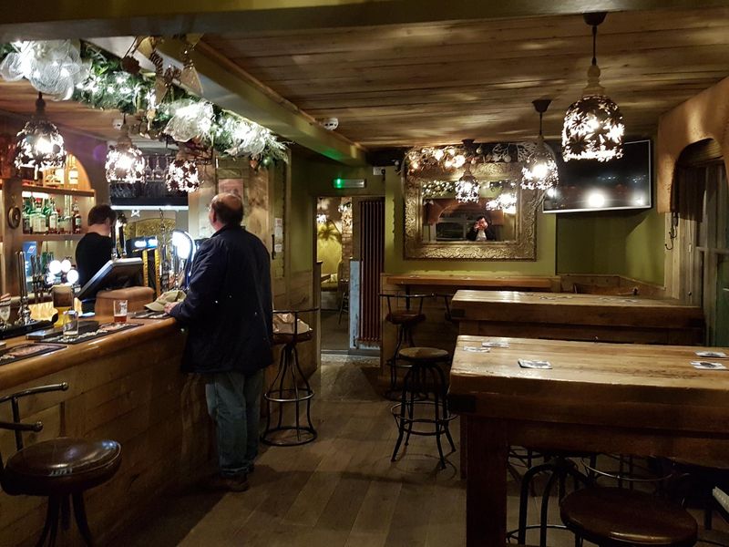 Dec 2017 bar. (Pub, Bar). Published on 14-12-2017