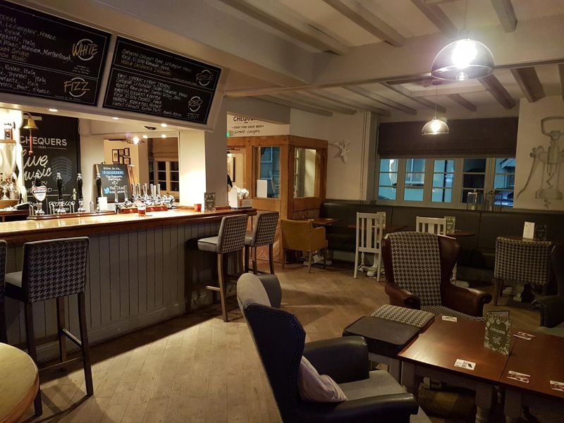 Bar area (Dec 2017). (Pub, Bar). Published on 05-12-2017