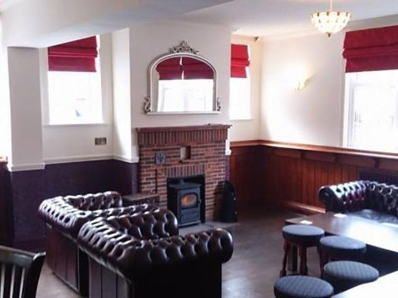 2013 Interior. (Bar). Published on 23-05-2014 