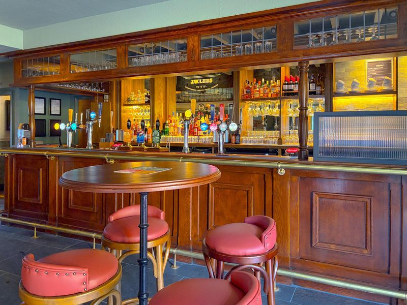 (Pub, Bar). Published on 30-07-2026