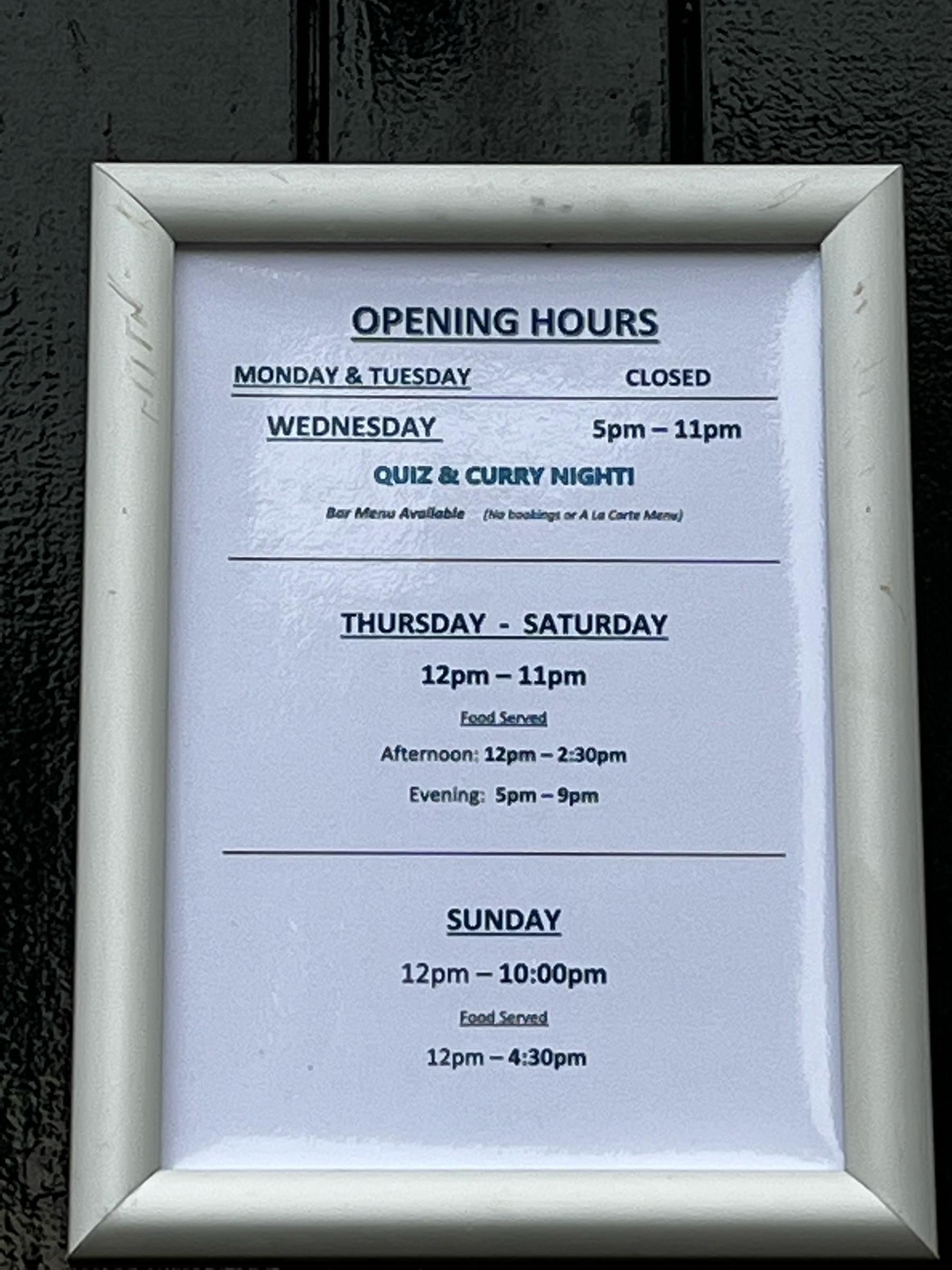 Opening Times Oct 22. (Sign). Published on 25-10-2022