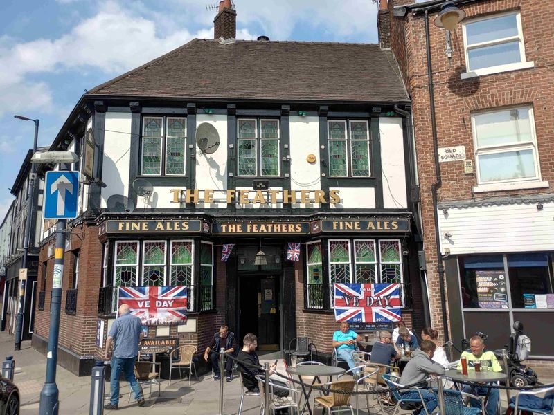 (Pub, External, Customers, Key). Published on 08-05-2025
