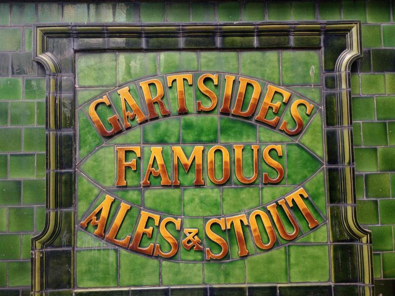 (Pub, External, Sign). Published on 08-05-2025 