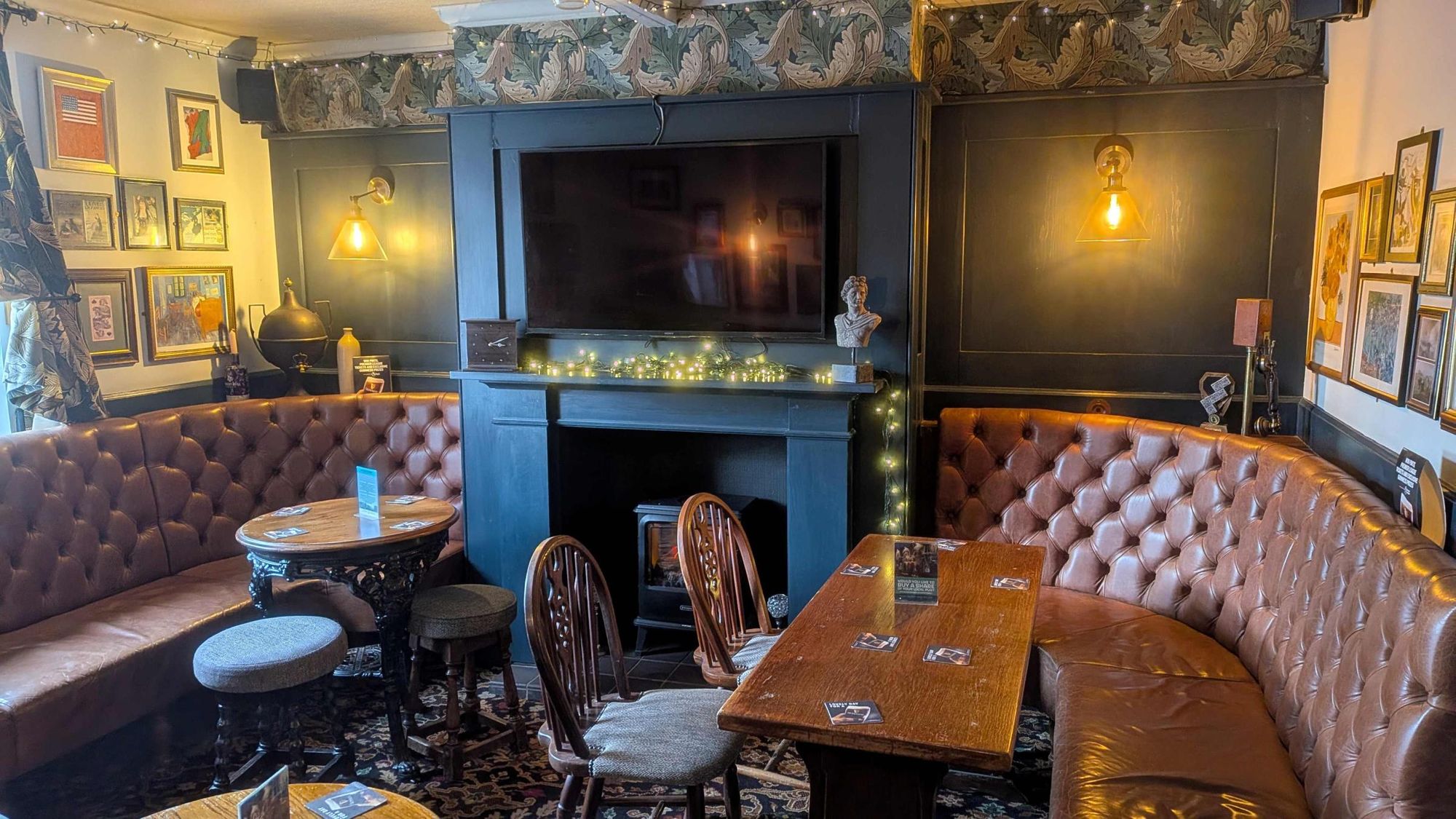 Seating Area. (Pub). Published on 14-02-2026