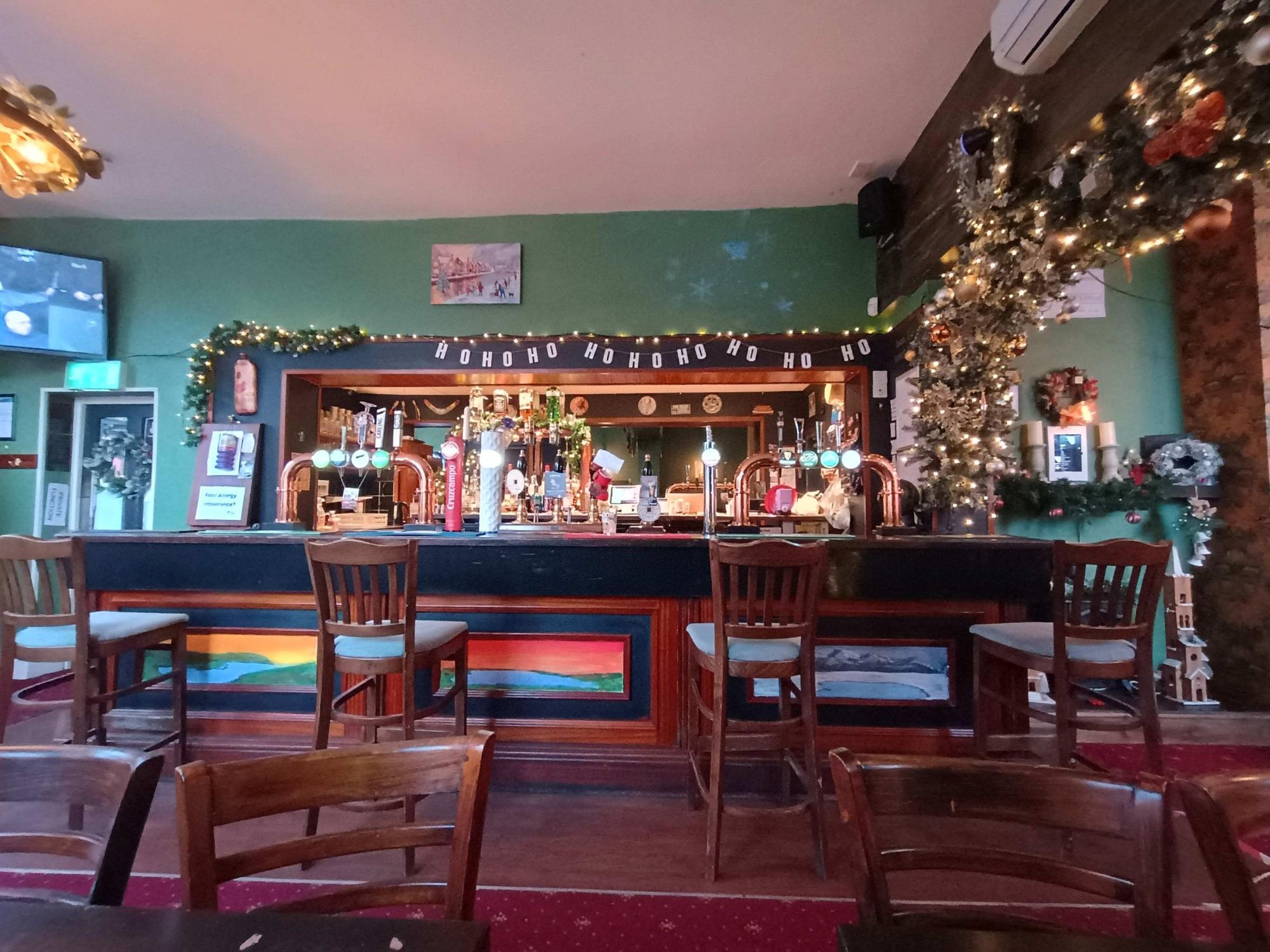 (Pub, Bar). Published on 07-12-2025