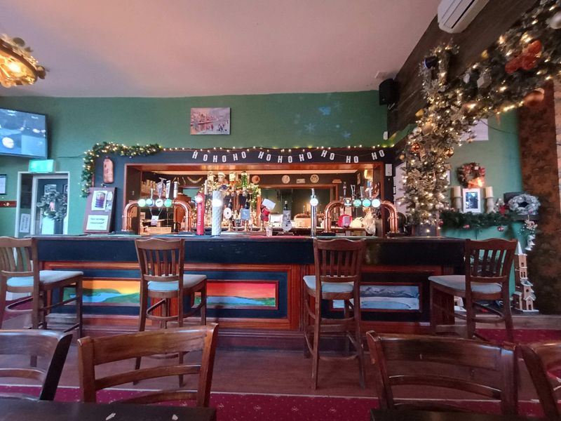 (Pub, Bar). Published on 07-12-2025 