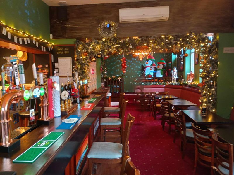 Righ-hand bar and seating area. (Pub). Published on 07-12-2025 