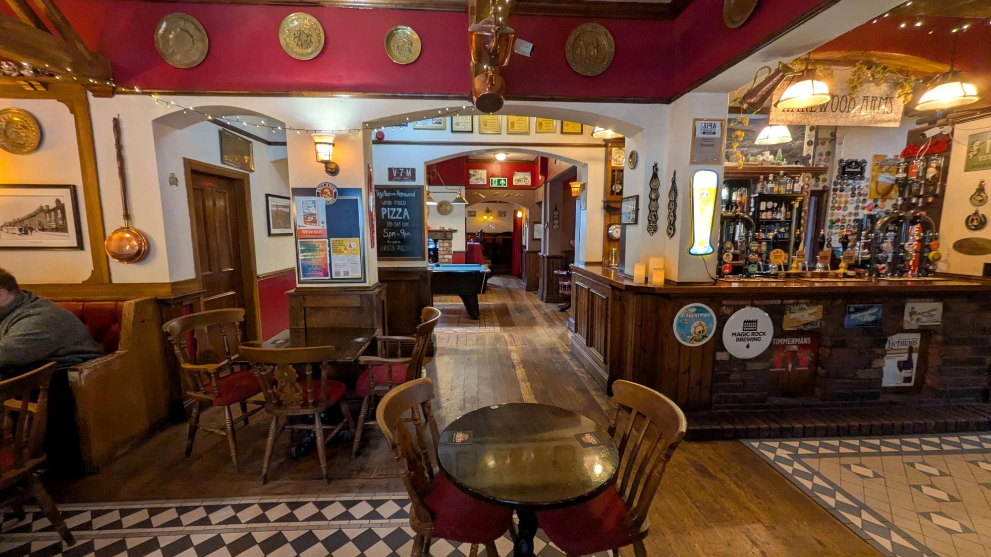 Seating and bar. (Pub). Published on 14-02-2026