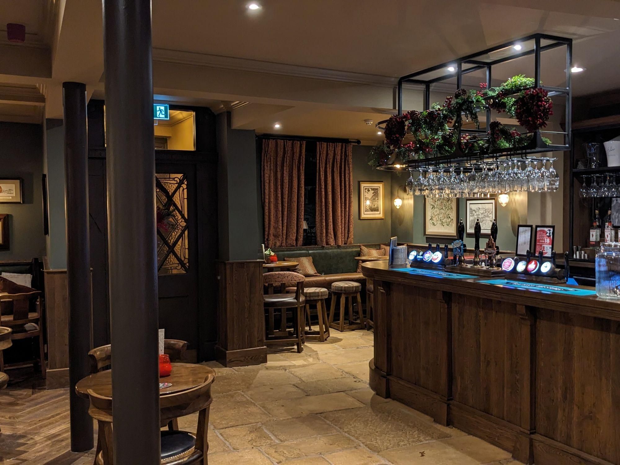 Bar and seating arae. (Pub). Published on 08-12-2025