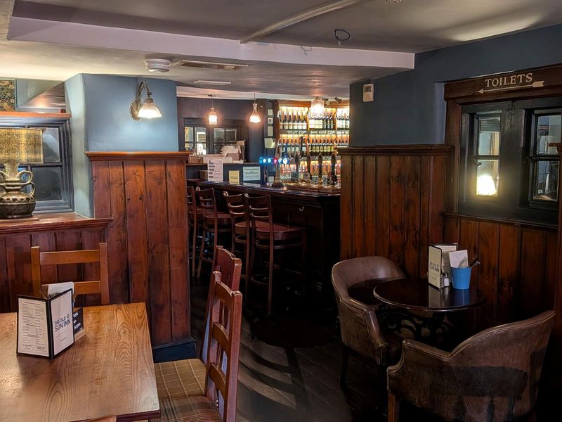 Main bar and seating area. (Pub). Published on 19-05-2026 
