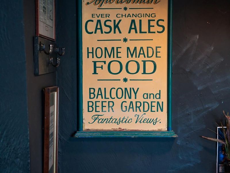 Sign from The Sportsman. (Pub, Sign). Published on 29-11-2025 