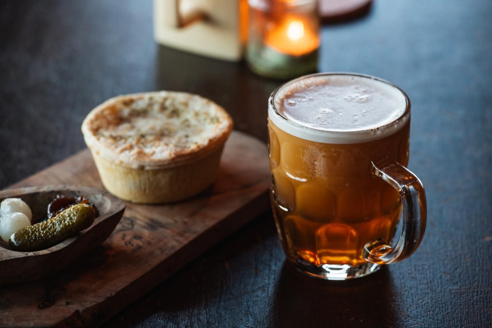 Pie and a pint. (Pub). Published on 29-11-2025