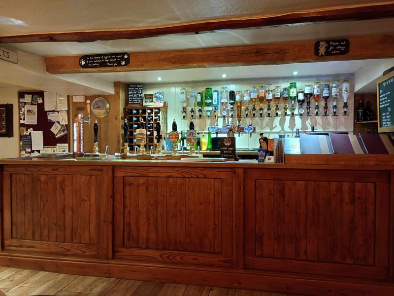 (Pub, Bar). Published on 02-02-2026 