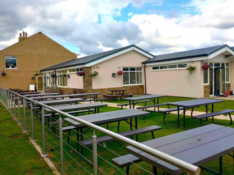 Club House outside seating. (External, Garden). Published on 19-07-2025 
