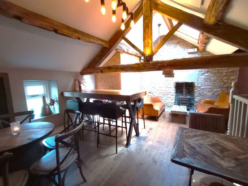 Upstairs seating area. (Pub). Published on 21-10-2025 