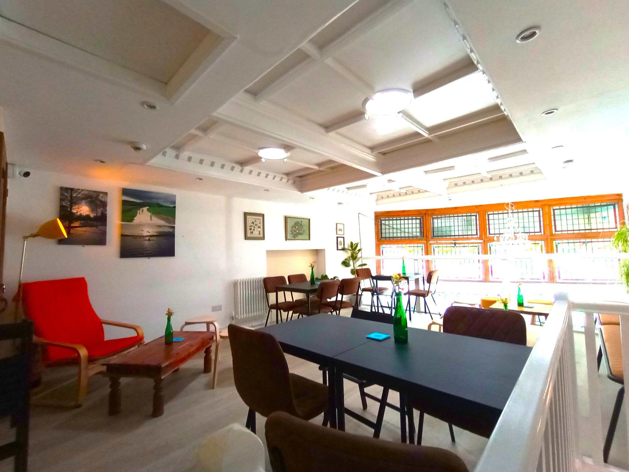 Upstairs seating area. (Pub). Published on 08-06-2025