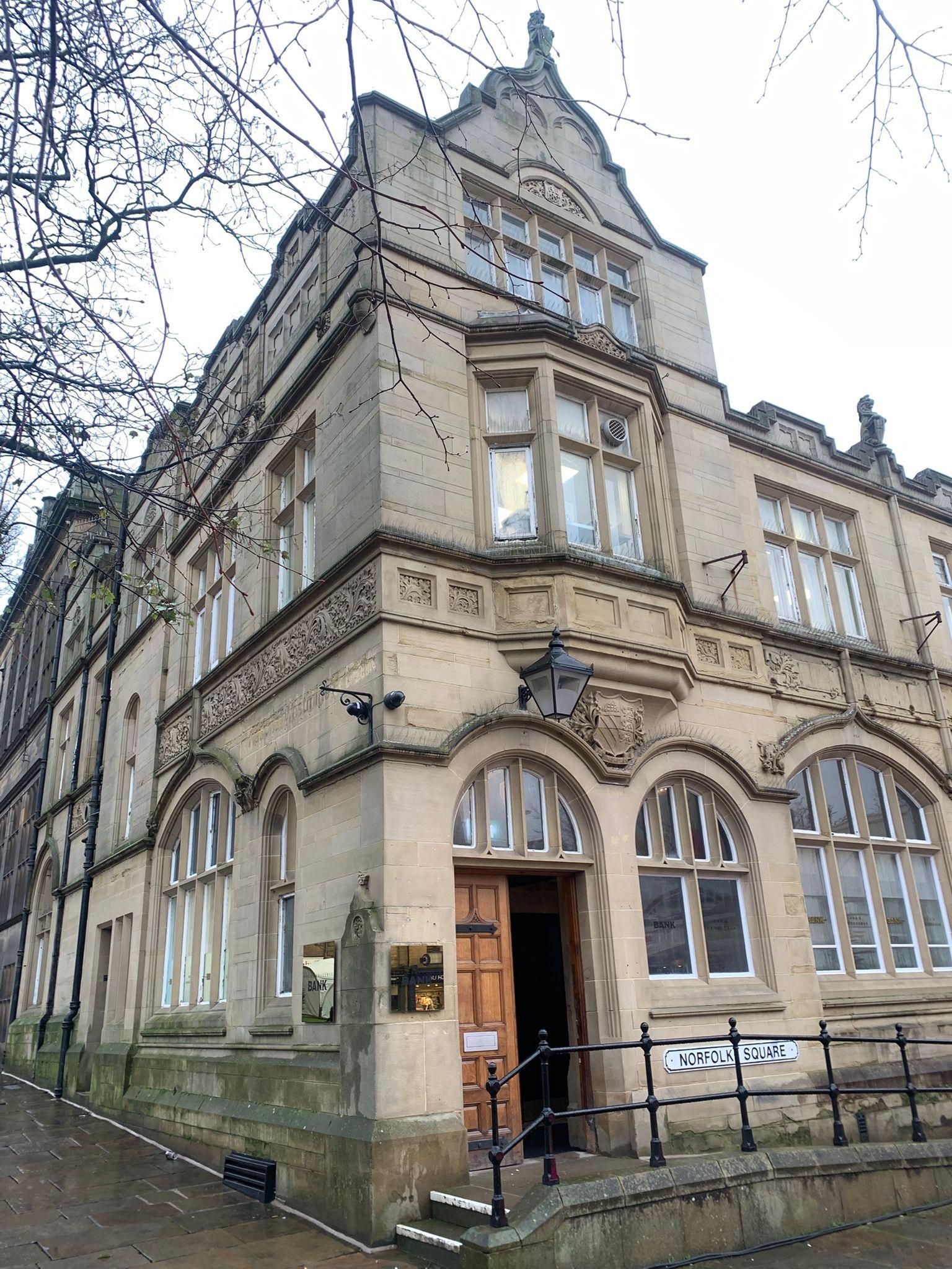 (Pub, External, Key). Published on 29-11-2025