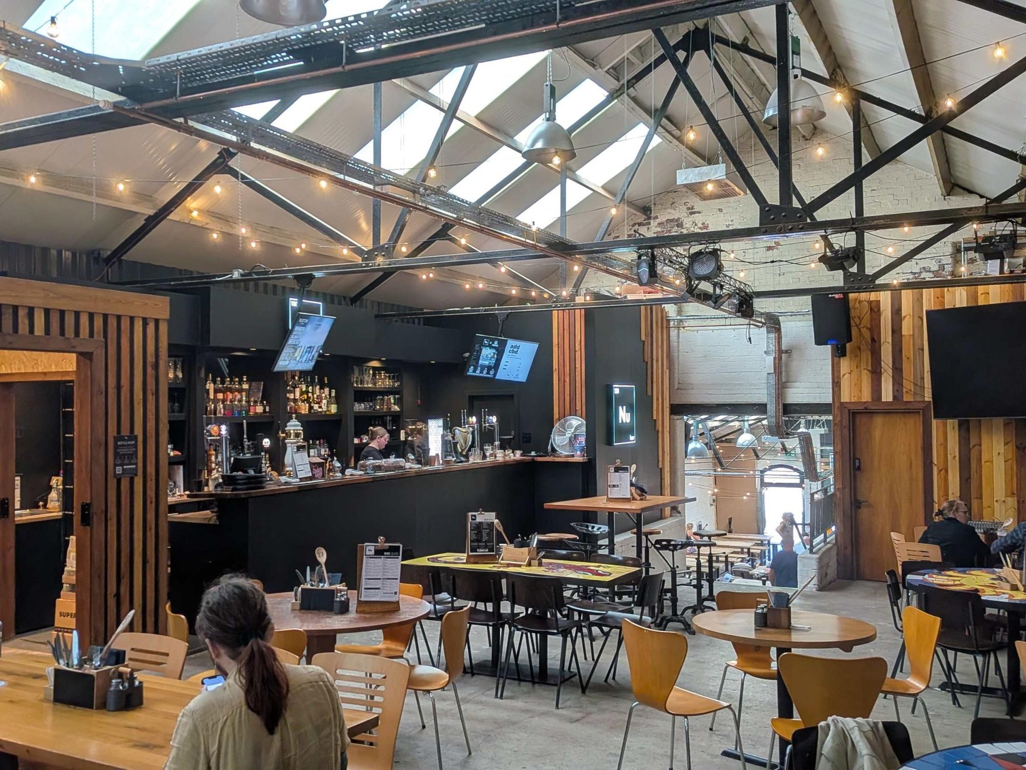 (Pub, Bar). Published on 24-08-2026