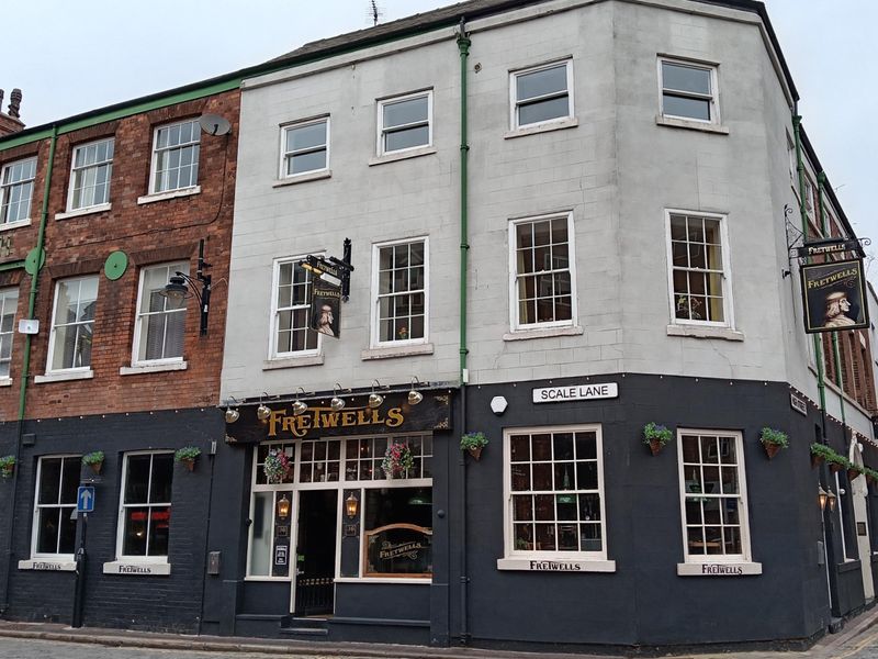 (Pub, External, Key). Published on 25-03-2026