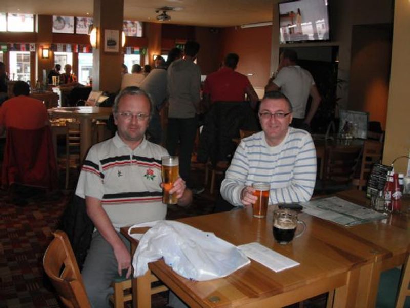 (Pub, Customers). Published on 07-04-2014