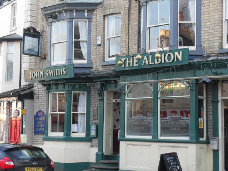 (Pub, Key). Published on 06-02-2015
