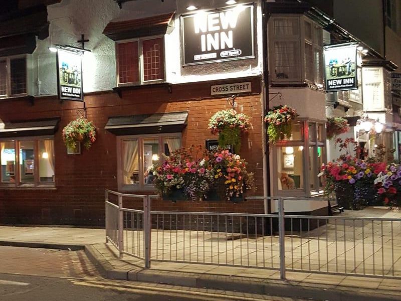 the nightlife  a waits. (Pub, External, Bar, Key). Published on 06-11-2018