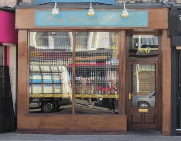 (External, Restaurant, Key). Published on 26-01-2013