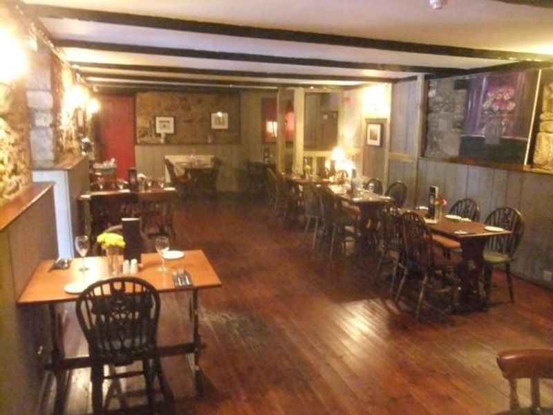 (Restaurant). Published on 27-05-2015 