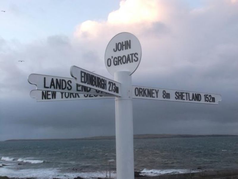 (Sign). Published on 01-02-2015 