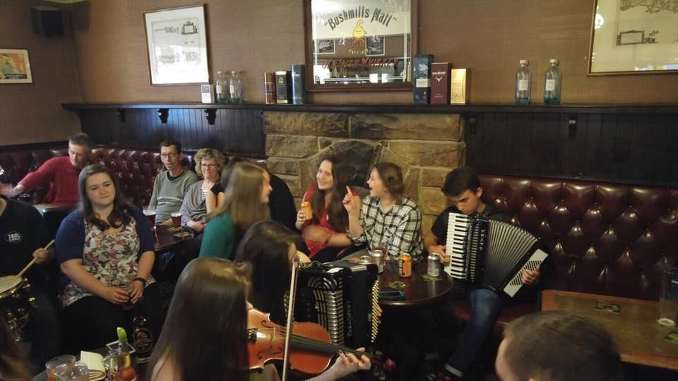 McNeill's music session in the bar, 2016. (Pub, Customers). Published on 06-11-2016