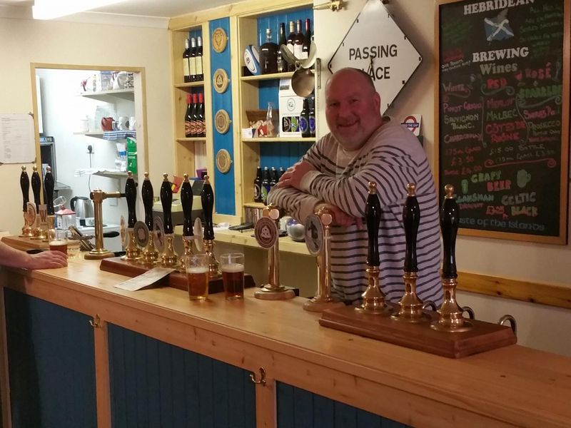 (Bar, Publican, Key). Published on 05-05-2017 