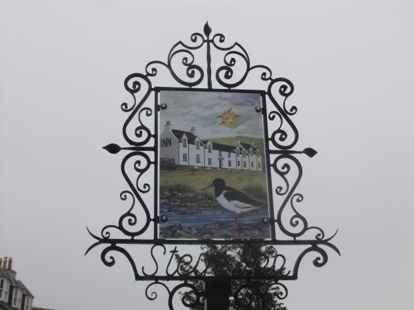 (Sign). Published on 11-12-2013